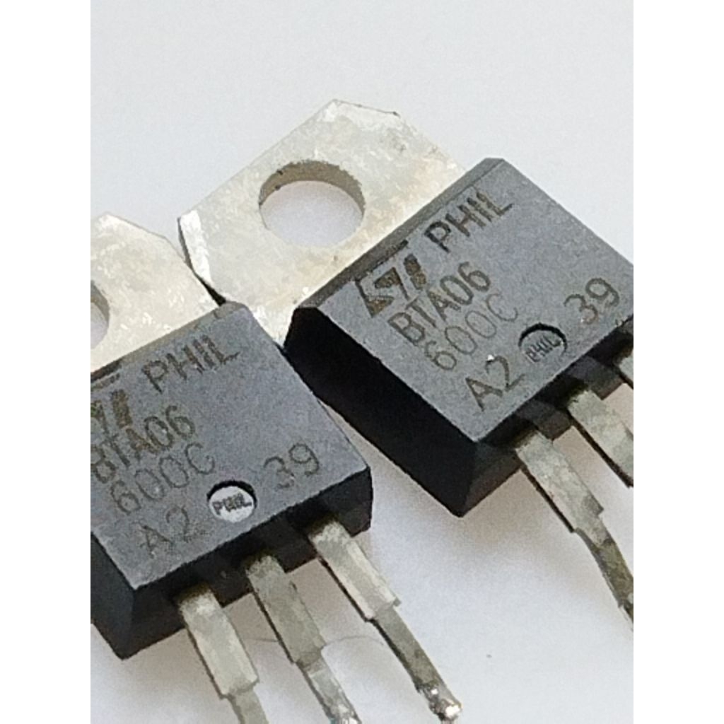 Jual Triac triak BTA06 600 ST Phil | Shopee Indonesia