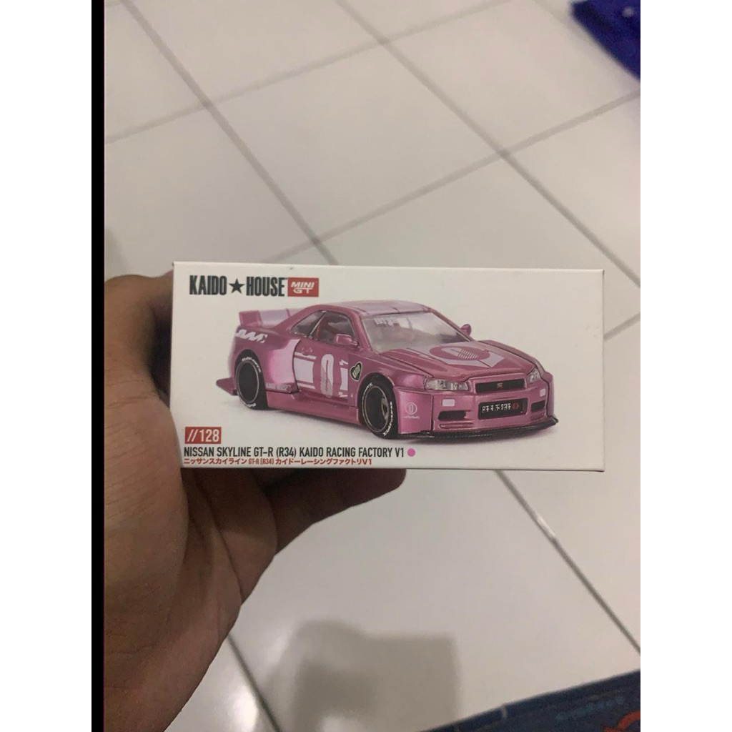 Jual Unsealed mini gt r34 pink | Shopee Indonesia