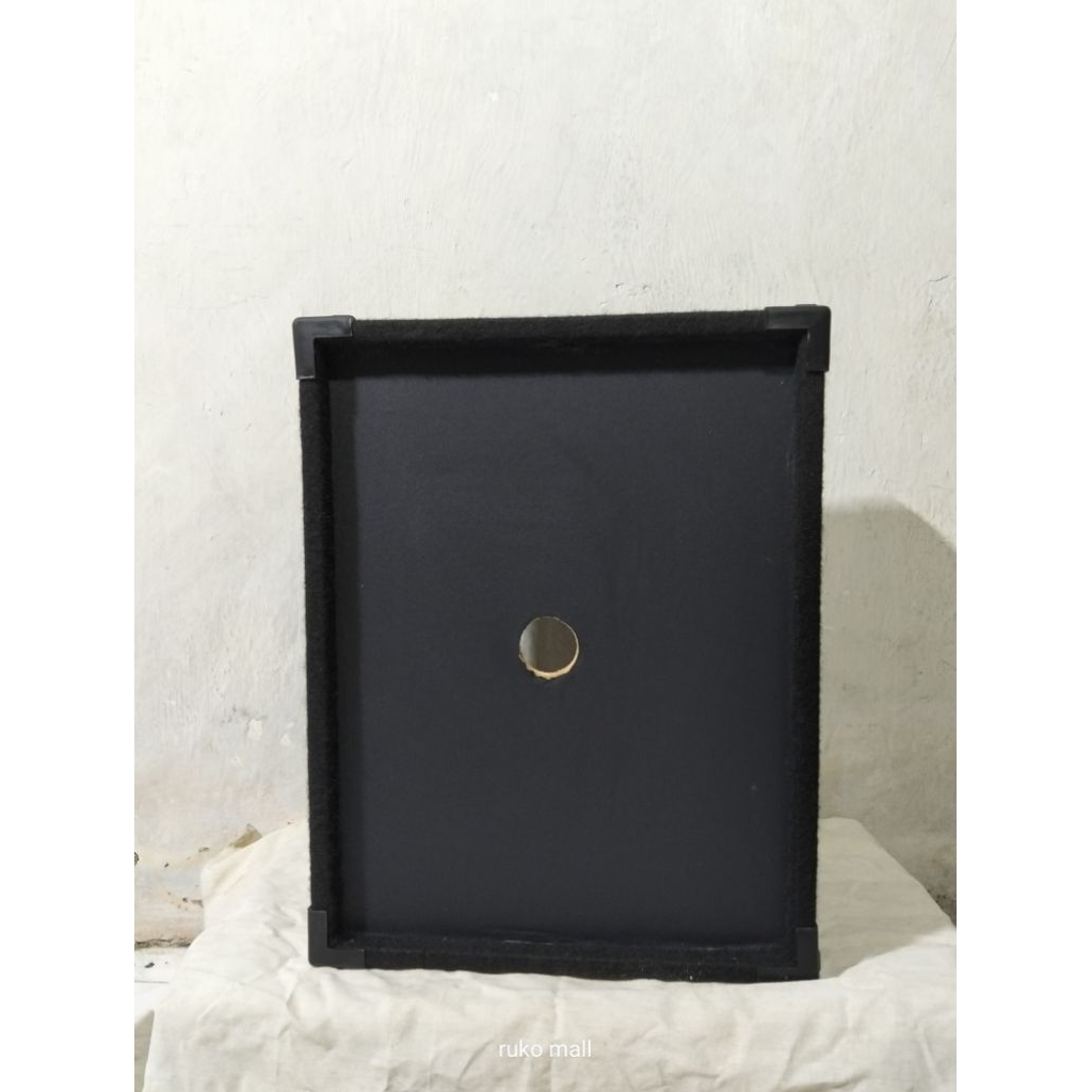 Jual Box Speaker 10 inch dan tempat ampli filter / Tempat mesin ...