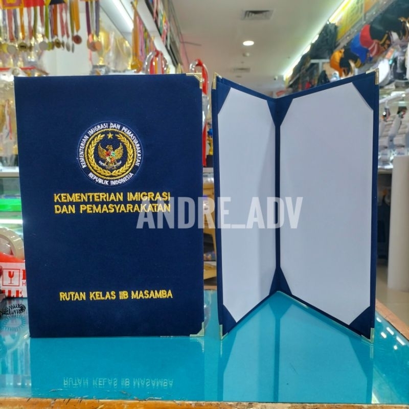 Jual map beludru costom logo bordir komputer | Shopee Indonesia