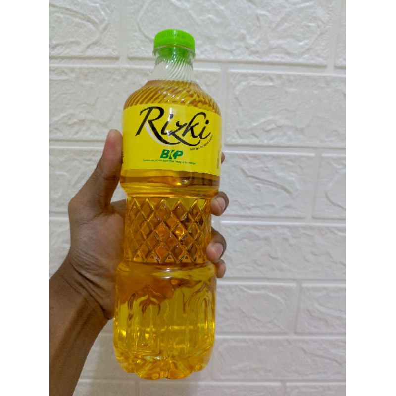 Jual Minyak Goreng Risky 850 ml / Minyak Risky / Minyak Goreng Risky ...
