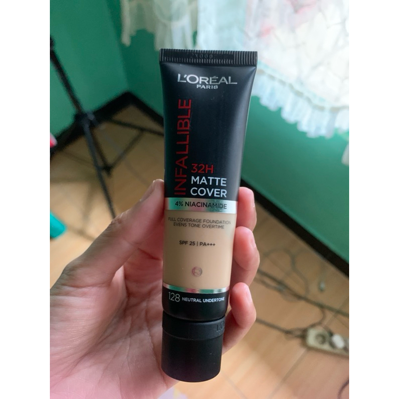 Fond De Teint L'Oréal Infaillible 32H Matte Cover - Teinte 300 Cool Undertone, SPF25