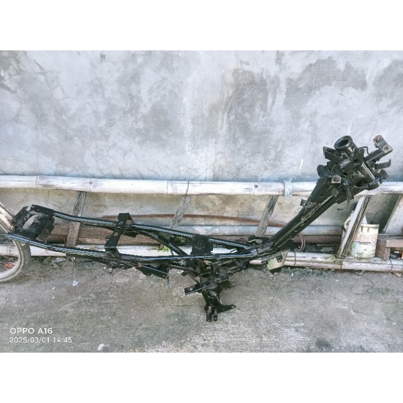 Jual Rangka frame sasis yamaha jupiter z burhan jupiterz.lama | Shopee ...