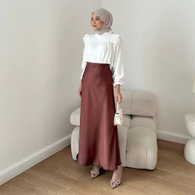 Dezhaf Kiana Satin Skirt Rok Satin A Line