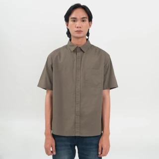 M231 Kemeja Pria Basic Polos Pendek Olive 0983A