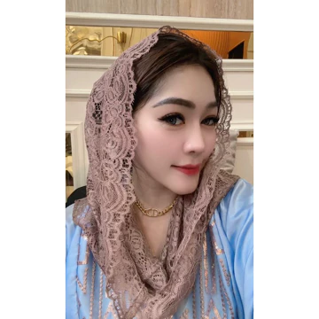 Hijab Instan Brukat Ala Ibu Pejabat