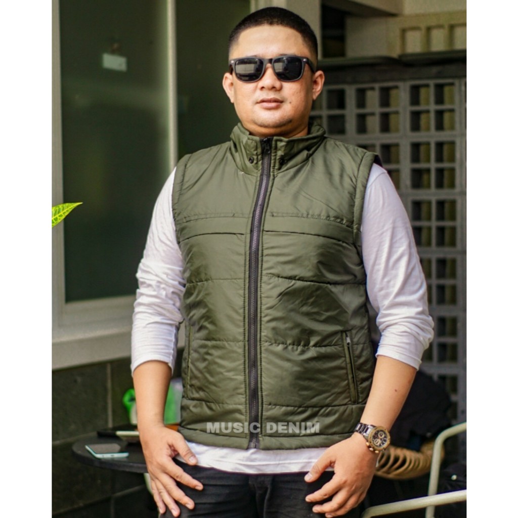 Jual Rompi Perasut Model Button green army - Rompi yang Stylish dan ...