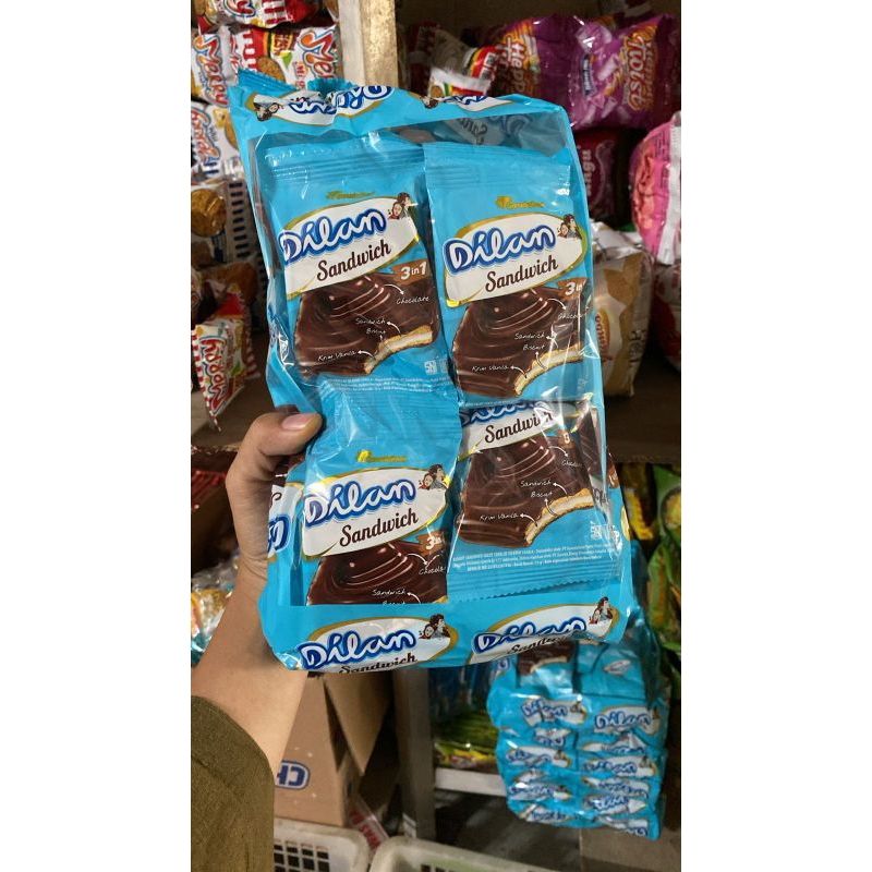 Jual Dilan Sandwich Renteng isi 10 pcs | Shopee Indonesia