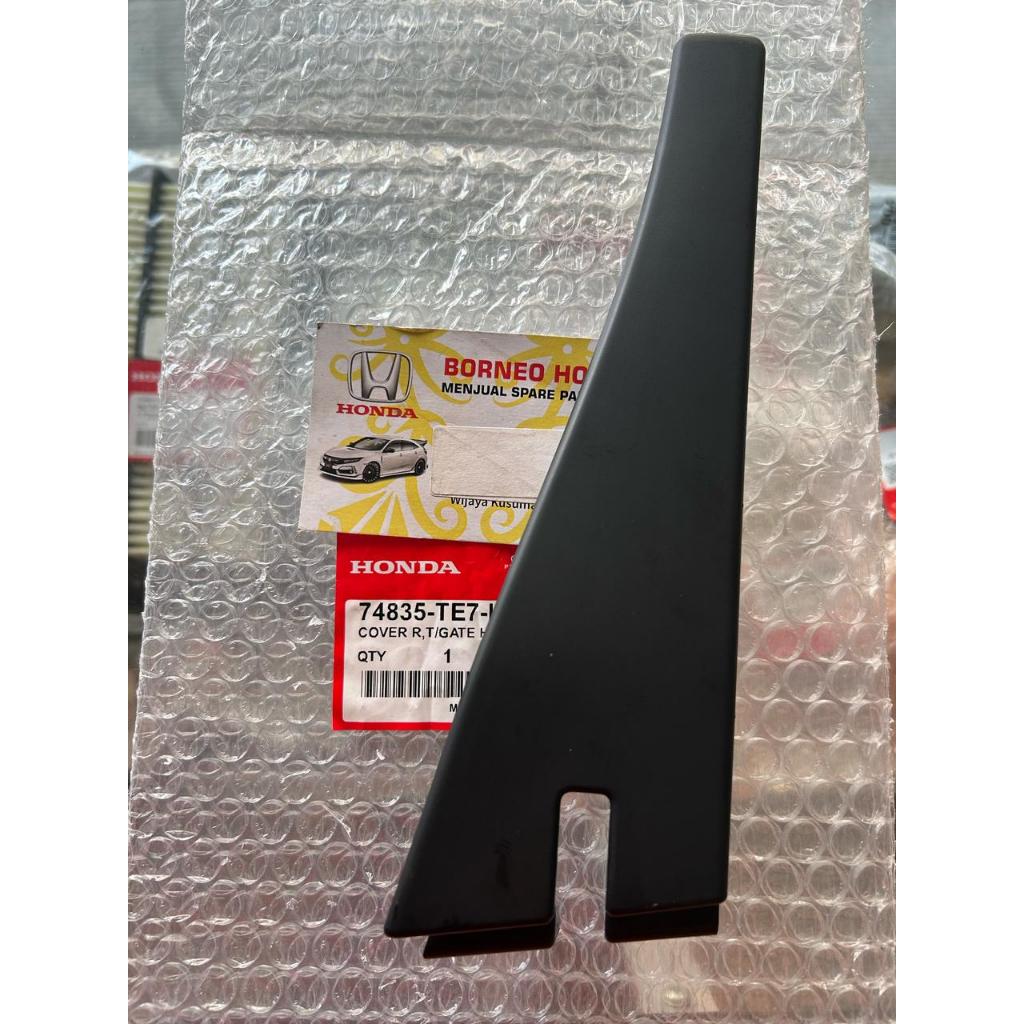 Jual TUTUP ENGSEL ATAS PINTU BAGASI ROOF BELAKANG TAILGATE MOBILIO BRV ...
