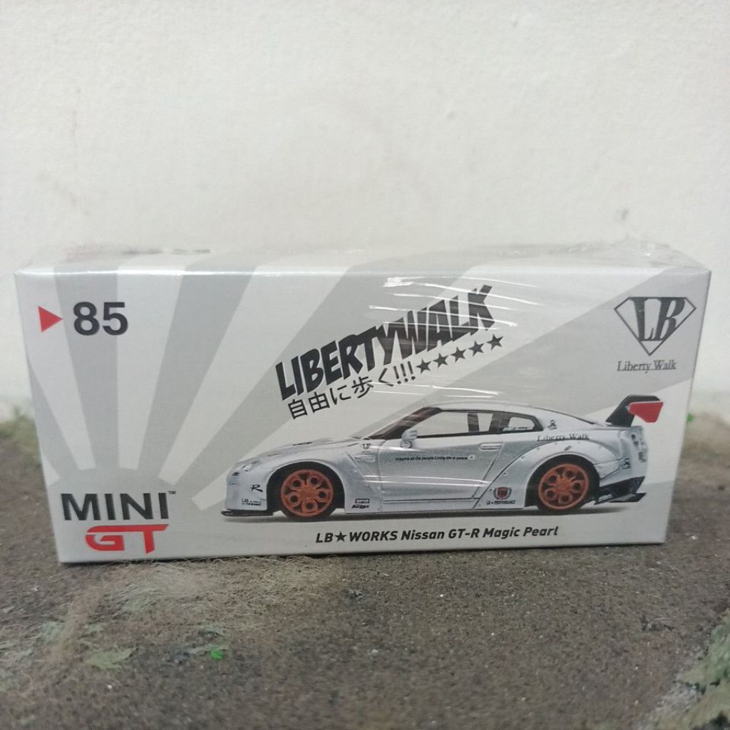 Jual Mini GT#85 LB*Works Nissan GT-R R35 Type 1,Rear Wing ver 1, Magic ...
