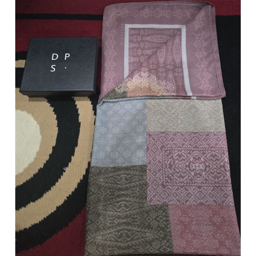Jual Dp studio Chindai series Srijaya Red | Shopee Indonesia