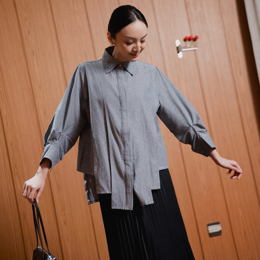 【未使用品】ヴィヴィアンウエストウッド クロコエンボス キーケース 4連 ピンク Vivienne Westwood（キーケース）のフリマアイテム一覧