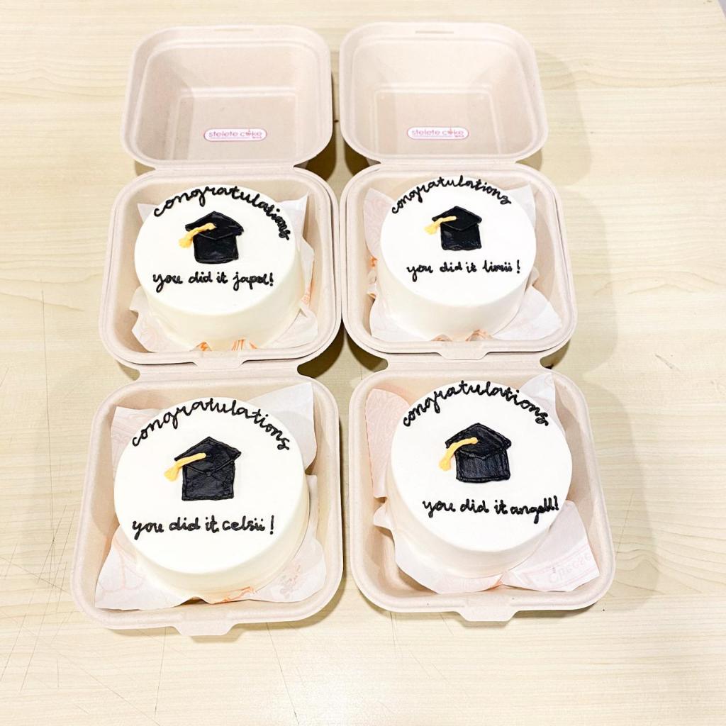 Jual Kue Ulang Tahun/Birthday Cake/Korean Cake Tema Graduation/Korean ...