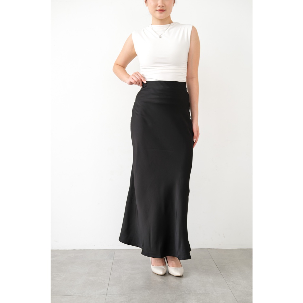 JENN ROSE Carol Premium Satin Silk Skirt Midi Lenght Rok Satin Midi