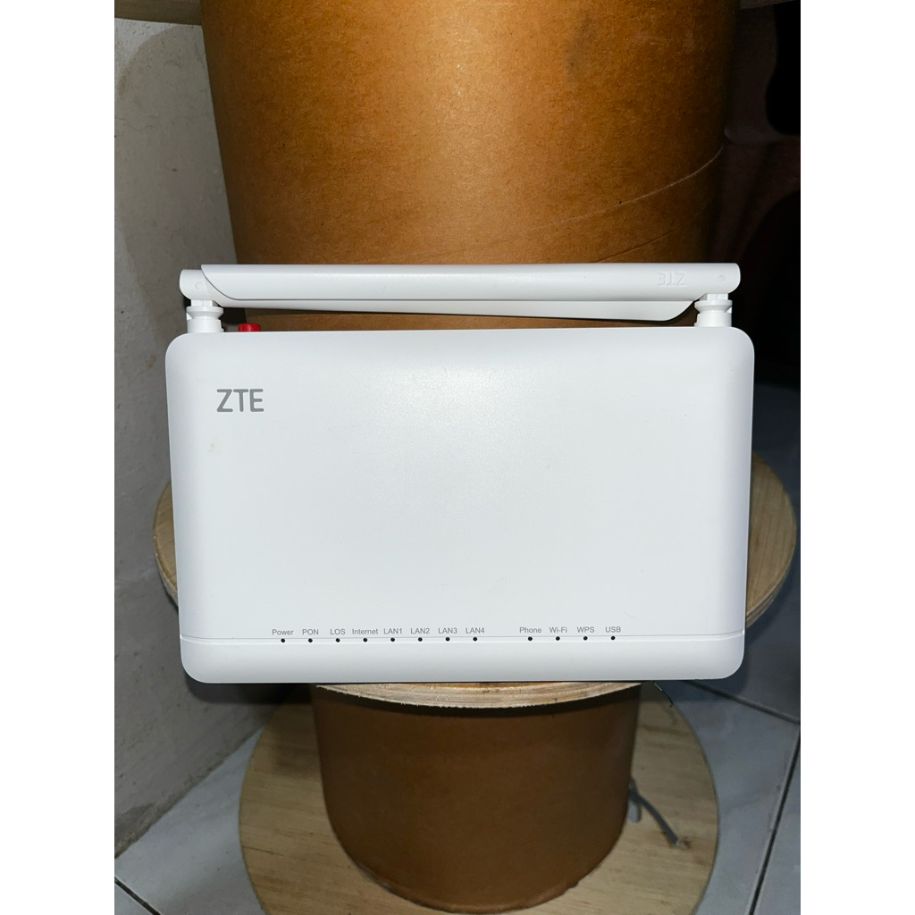 Jual ZTE GPON F670L & F679L + Adaptor | Shopee Indonesia