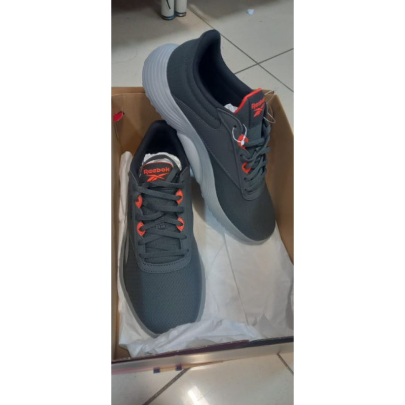 Jual Sepatu Reebok warna abu merah gelap size 41 original | Shopee ...
