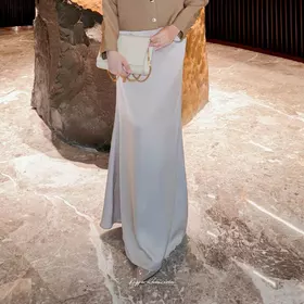 Bynissa MERRY SKIRT Pakaian Wanita Bawahan Rok Long Skirt Rok Satin Rok Duyung