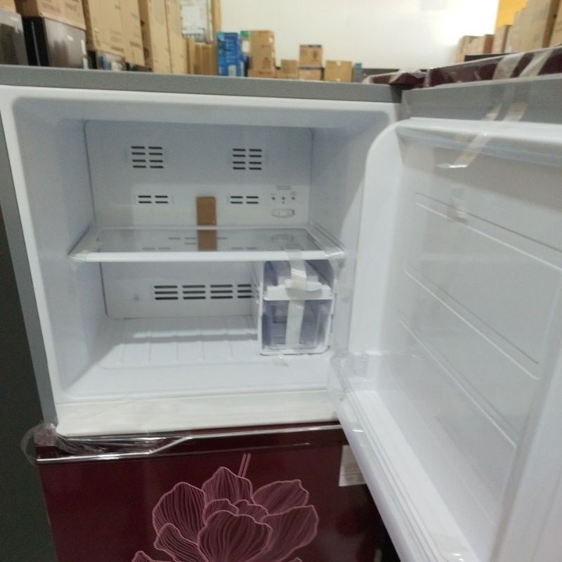 Jual KULKAS POLYTRON PRB200 2 PINTU GARANSI RESMI | Shopee Indonesia