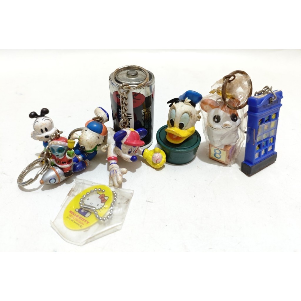 Jual Set vintage keychain sunward little bobdog , fame master alien ...