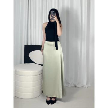 YNZ Savi Satin Skirt Rok Satin Silk Panjang Wanita Korean Style Flowy Maxi