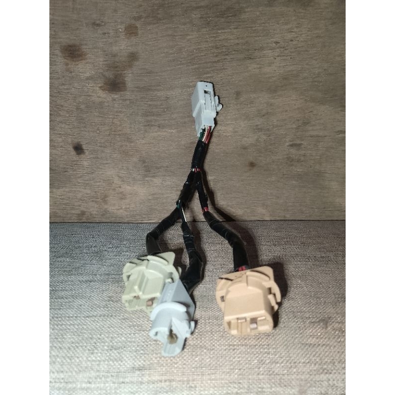 Jual socket soket belakang lampu rem lampu sein grandmax mini bus old ...
