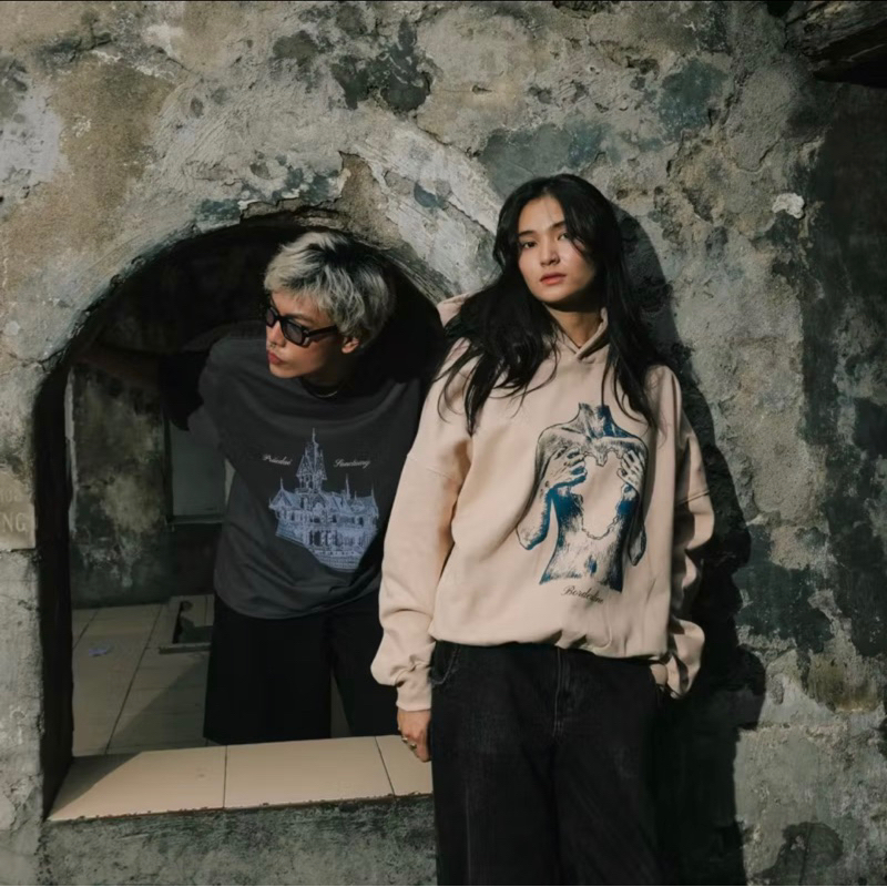 Jual [ORIGINAL] Praedae Studio - Norlene Beige Hoodie size M Segel ...