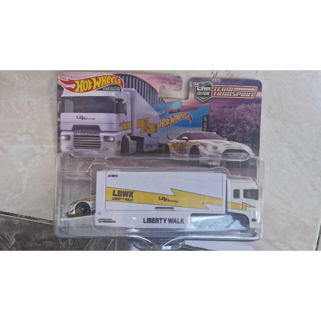 Jual Hot Wheels Transporter Truck LBWK Nissan GT-R R35 | Shopee Indonesia