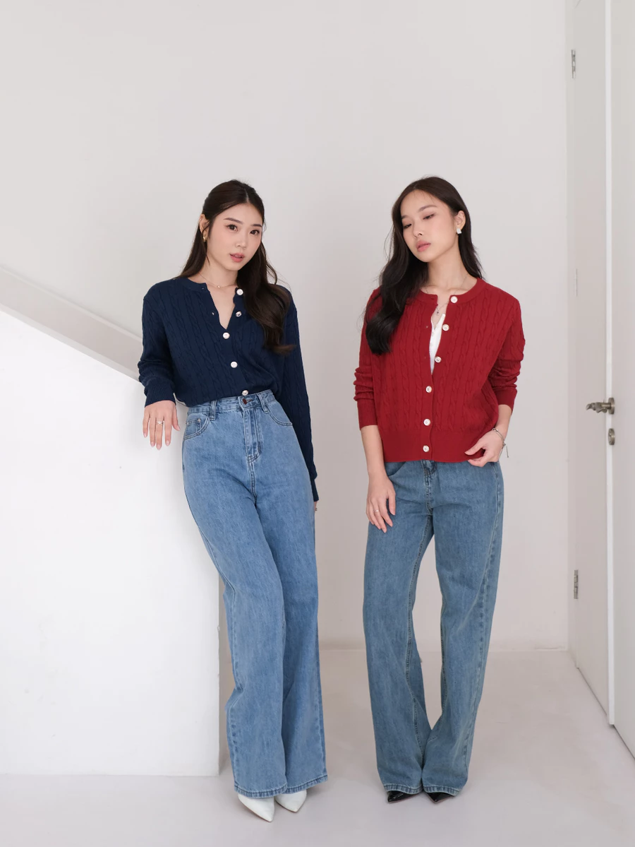  Haerin Knit Cardigan