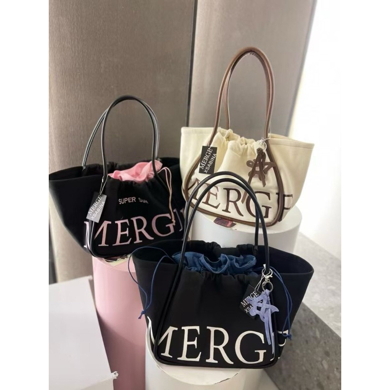 Jual MER GE BAG SIZE BESAR TOTEBAG TAS BESAR WANITA | Shopee Indonesia