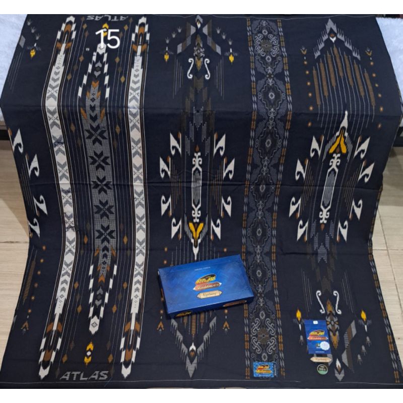 Sarung Atlas Motif BHS