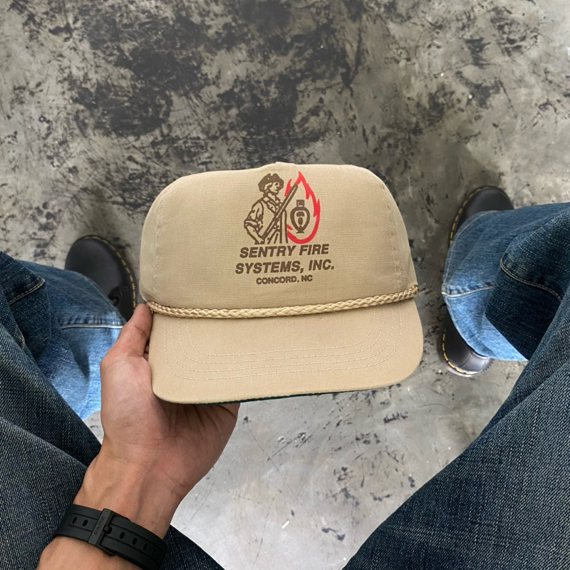 Jual VINTAGE ROPE HAT - SENTRY FIRE (Made In USA) | Shopee Indonesia