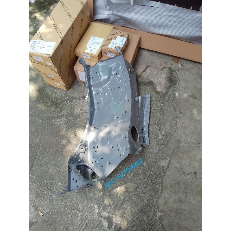 Jual Apron Afron fender Innova reborn original Toyota -kanan | Shopee ...