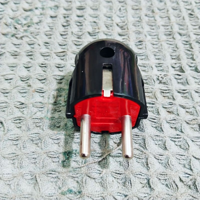 Jual Stop Kontak Hitam Lubang 1 Dengan Steker Bulat | Shopee Indonesia