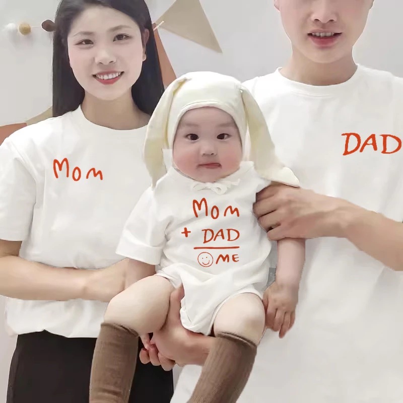 Jual Family MOM X DAD ME kaos keluarga lucu kata mom dad me Momen ...