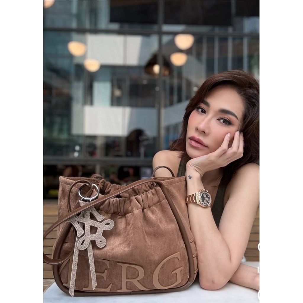Jual Tas Merge Bag tote Bangkok Viral bisa gosend ready | Shopee Indonesia
