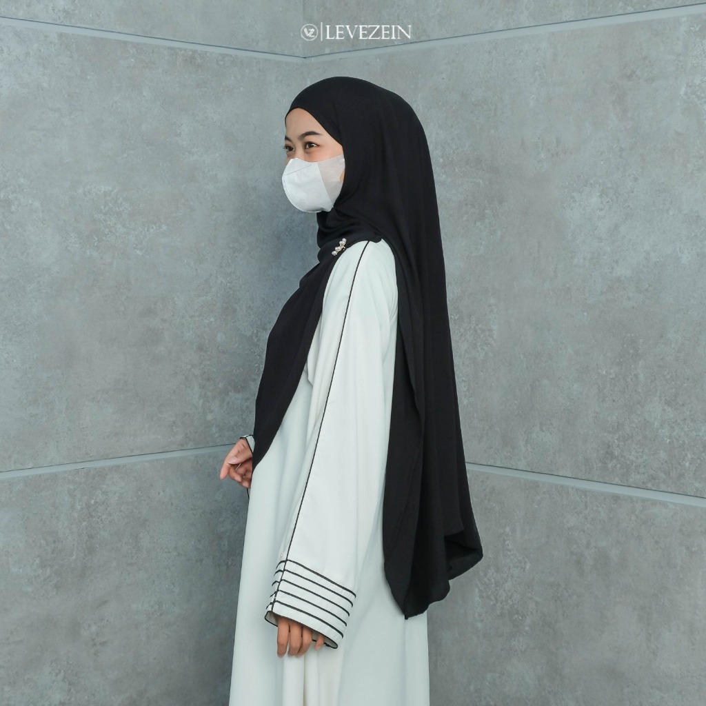 Laiba Khimar Bergo Instan Oval SYARI Non Pad Tali Belakang Bahan Maheen ANTI UV By Levezein