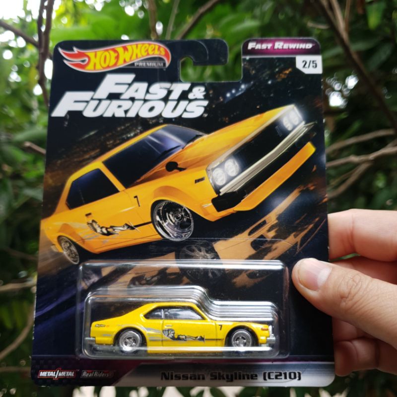 Hot Wheels Fast Rewind Nissan Skyline (C210) 2/5 Yellow | Fast & Furious Diecast Car 1:64 Scale