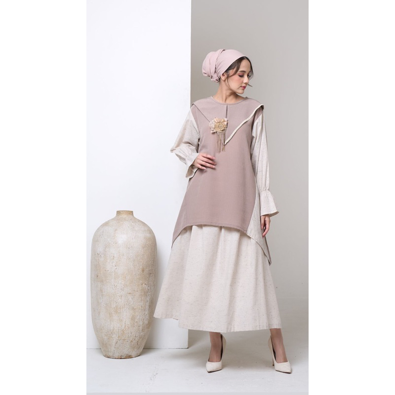Jual Zee Top - Raya Series (tidak termasuk bawahan) | Shopee Indonesia
