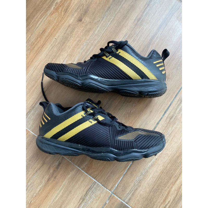 Jual Sepatu Lining Ranger TD IV 4 bekas second | Shopee Indonesia