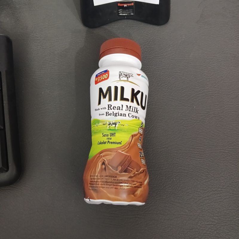 Jual Milku Susu UHT Botol Coklat 200ml | Shopee Indonesia