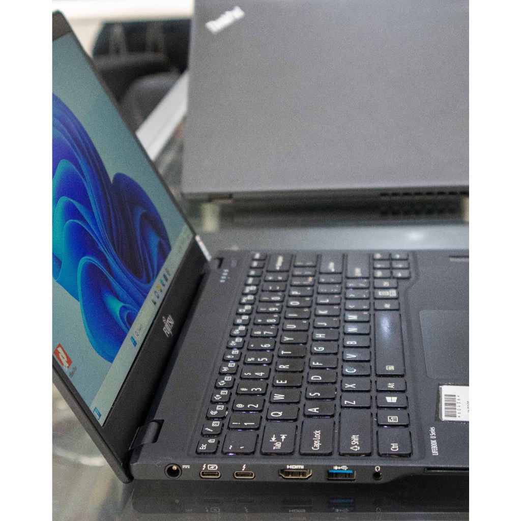 Jual Laptop Fujitsu U939 Core i7 Gen 8 Ram 16 GB SSD 1 TB Layar 13