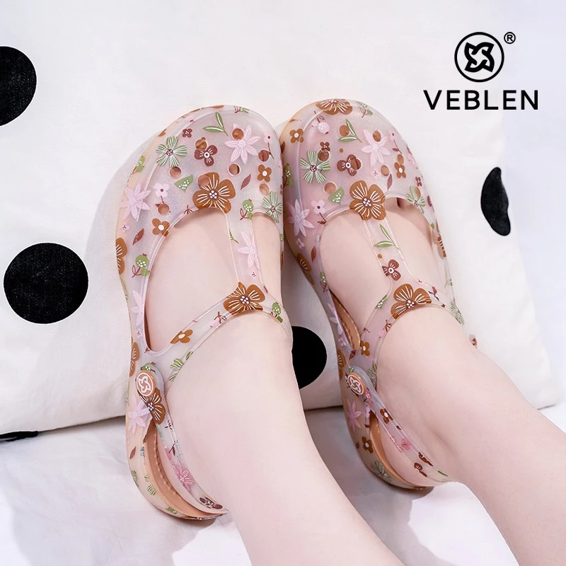 Sandal Motif Bunga