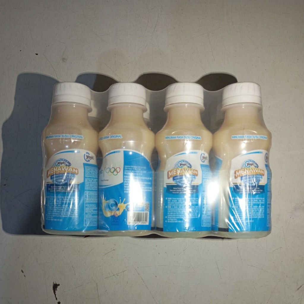 Jual Yoyic Minuman Yogurt Susu Fermentasi 12pcs x 130ml (PACK) | Shopee ...