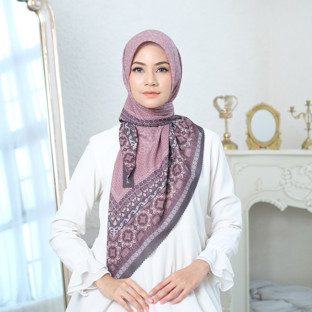 Jual Efabric- Hijab Amina Signature packing pouch | Hijab Motif ...