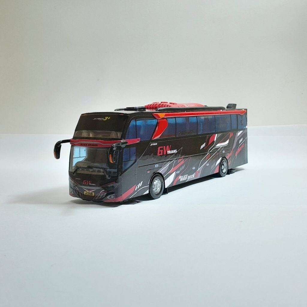 Jual Miniatur bus IND 88 TRANS body Jb3 voyager skala 1:64 | Shopee ...