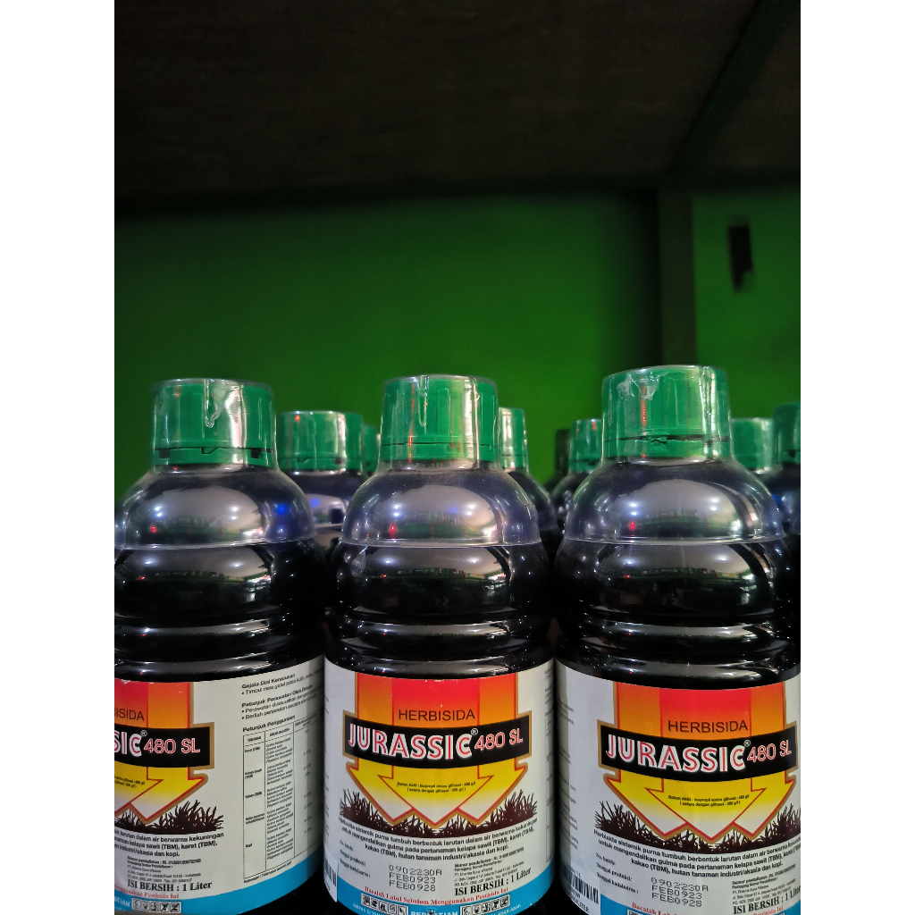 Jual Herbisida Jurassic Obat Rumput Sistemik 1L | Shopee Indonesia