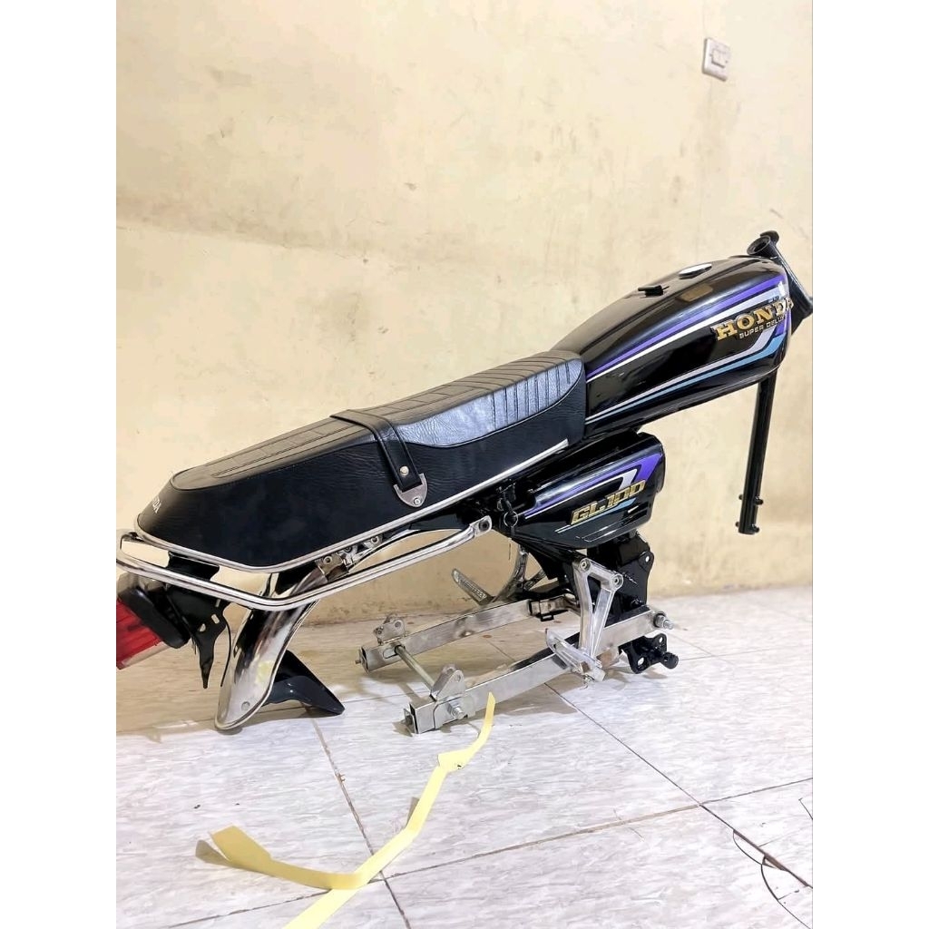 Jual BODY SET RANGKA GL 100 REPRO FUL TATANAN | Shopee Indonesia