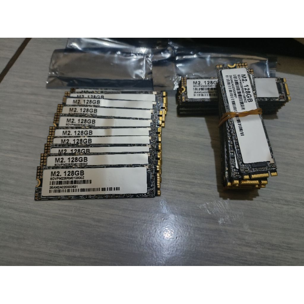 Jual OBRAL MURAH SSD M2 SATA 128GB&256GB 550-600 MB/s SENTINEL 95% KE ...
