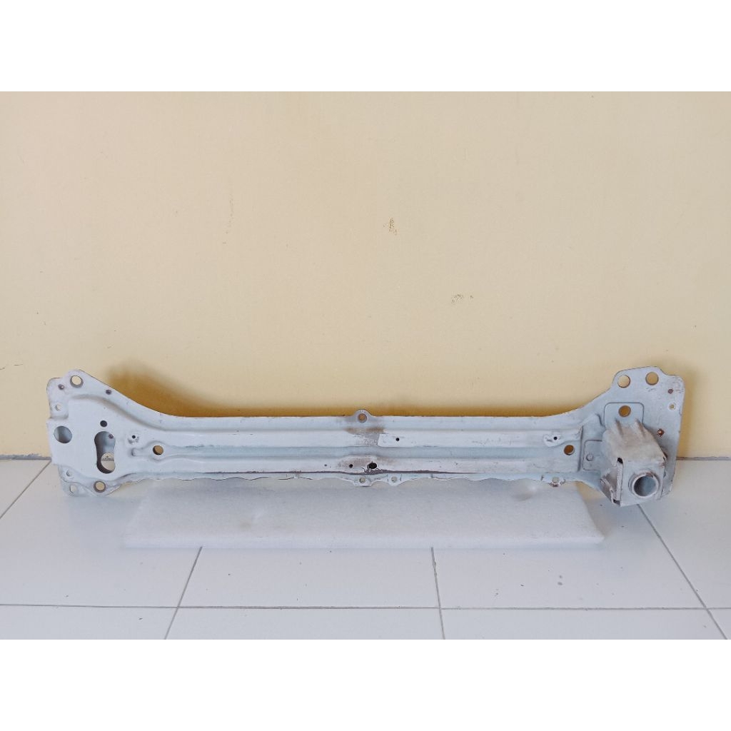 Jual Bullhead - support radiator tengah bawah Toyota Avanza - Xenia dan ...