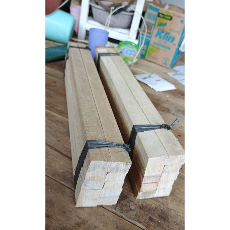 Jual kaso kayu reng paket kayu reng 2x3x50cm isi 10 batang. serut halus ...